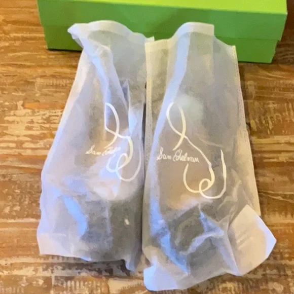 Sam Edelman Felicia Flat - Picture 4 of 10